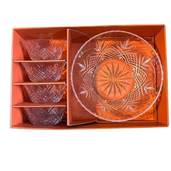 Cristal d’Arques France 24% Lead Crystal Fruit Bowl & 4 Small Bowls Set NIB - Picture 4 of 4